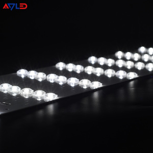Barres lumineuses LED CE ROHS 24V IP20 3.2W 3030 7LEDs/pièce Pixel LED 6500K pour éclairage de signalétique rétroéclairée et éclairage commercial - Product Image 5