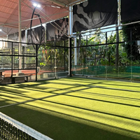 Terrain de padel QJIN, design panoramique classique de luxe, terrain de padel-tennis, gazon artificiel résistant aux UV, prix direct usine, fournisseur
