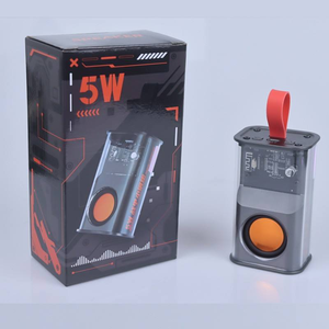 便携式发光二极管低音低音炮派对扬声器立体声带RGB光透明机械振动无线扬声器 - Product Image 3