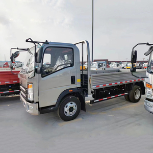 Camion lourd Sinotruck Howo Foton à bas prix, 6 roues, 4x4, diesel, direction à gauche, camion de transport avec caméra arrière à vendre - Product Image 4