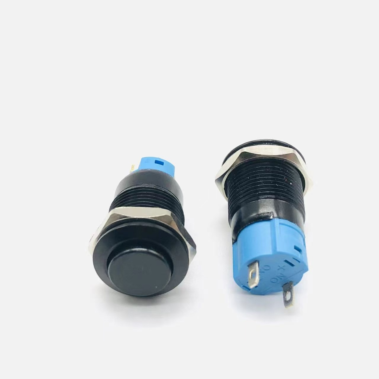 Style haut de 12 mm de long, autobloquant
