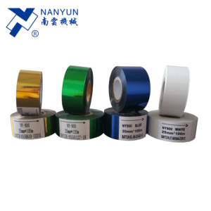 Оптовая цена: Черная восково-смоляная лента NY-800 для кодирования даты истечения срока годности, размер 25ммx100м, для маркировки ПЭТ-бутылок на этикетировочных аппаратах для малого бизнеса - Product Image 4