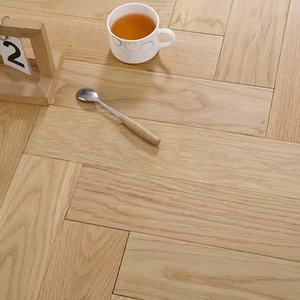 <span class=keywords><strong>Parquet</strong></span> en chêne blanc massif à verrouillage rapide Plancher en <span class=keywords><strong>bois</strong></span> à chevrons Plancher en <span class=keywords><strong>bois</strong></span> <span class=keywords><strong>naturel</strong></span> Chevron en <span class=keywords><strong>bois</strong></span> dur - Product Image 6