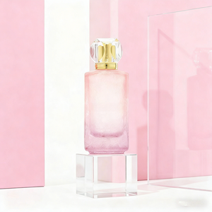 ขวดน้ำหอมแก้วทรงสี่เหลี่ยม 50 มล. ดีไซน์ใหม่ ลายแตกไล่เฉดสีแบบกำหนดเอง สีชมพูใสระดับไฮเอนด์ พร้อมหัวปั๊มแบบ Crimp Seal - Product Image 4