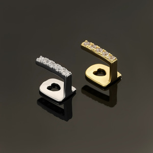 Ornement dentaire Hip Hop Rap en or véritable électroplaqué, motif simple à rayures verticales et 5 diamants, unisexe, pour usage quotidien - Product Image 2