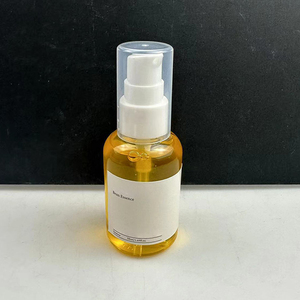 Suero Vegano Revitalizante para la Piel con 50 ml de Esencia de Mezcla de Granos, Vitamina C, Iluminador, Exfoliante e Hidratante - Product Image 1