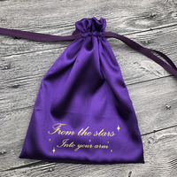 Sac cadeau de luxe en satin de soie violet de taille personnalisée pour le stockage