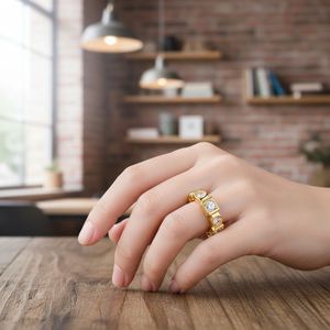 Anillo de Eternidad Geométrico de Oro Amarillo con Moissanita, Engaste de Bisel, Corte Brillante Redondo, Joyería Clásica Unisex para Boda - Product Image 4