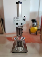 Machine électrique automatique pour peler les jeunes noix de coco vertes fraîches, machine de traitement