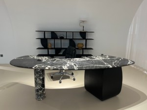 Scrivania Essenziale per Lavoro da Casa, in Marmo Naturale Moderno, Lavorazione Artigianale Squisita, con Funzione di Archiviazione, Prima Scelta per Ville - Product Image 1