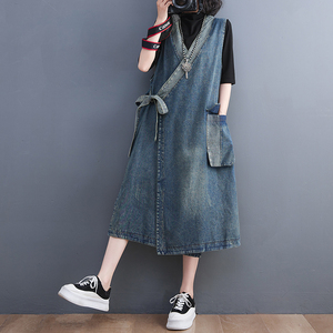 Ingrosso Primavera 2026 Abito da Donna in Denim a Mezza Lunghezza Ampio Vintage con Lacci Casual Scollo a V Sciolto Effetto Ringiovanente - Product Image 1