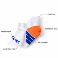 Chaussettes de sport pour jeunes en tricot d'automne personnalisées OEM, anti-bactériennes, respirantes, confortables, à séchage rapide, absorbant la transpiration, en polyester et élasthanne