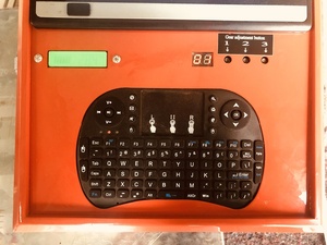 Mini tragbare elektrische CNC pneumatische Punktstrahl-Markierung maschine Preis für Stanz latten Nummer Gravur Typenschild Metall - Product Image 5