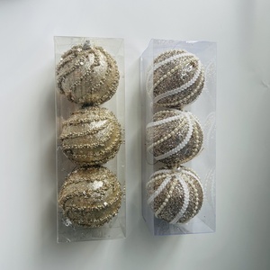 Neujahrs-Weihnachtsbaumschmuck-Set Weihnachtskugeln Kreisförmige Bälle Bolas in Geschenkverpackung - Product Image 4