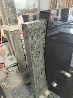 Pierre tombale en granit naturel, pierres tombales au design simple