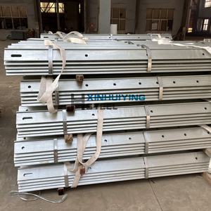 Q235/S235JR Brazo transversal eléctrico de <span class=keywords><strong>hierro</strong></span> angular galvanizado personalizado para poste de línea eléctrica y accesorios de línea de servicios - Product Image 5