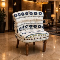 Großhandel Boho-Akzentstuhl für Hochzeiten, Kantha Patchwork Sessel, Einzelsofa, Rustikale Zeremonienmöbel, Baumwolle, Holzbeine, Maßanfertigung