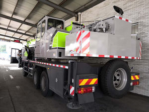 <span class=keywords><strong>Grue</strong></span> de camion hydraulique ZTC201V de 20 tonnes, <span class=keywords><strong>grue</strong></span> <span class=keywords><strong>mobile</strong></span> polyvalente pour la construction, la <span class=keywords><strong>location</strong></span> et le levage multi-scènes - Product Image 5