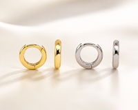 Boucles d'oreilles créoles géométriques minimalistes en argent sterling 925 vermeil Muweike pour femmes, bijoux fins
