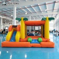 Château gonflable tropical Yuetong avec toboggan en forme de palmier pour enfants, idéal pour les fêtes d'anniversaire en famille, les jardins et les jeux en plein air.