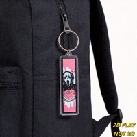 Porte-clés rose d'horreur avec masque hurlant de dessin animé, téléphone rétro et cœurs, style gothique Y2K en acrylique, parfait