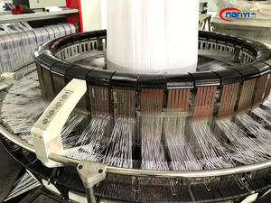 Machines à tisser circulaires à <span class=keywords><strong>six</strong></span> navettes pour sacs tissés en PP, largeur de tissage 1100-1700 mm, pour sacs jumbo - Product Image 3