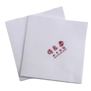 高级剪纸混合一次性酒吧软桌餐巾纸定制2层胶合单v折鸡尾酒餐巾纸