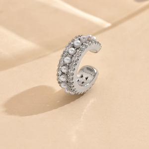 Boucles d'oreilles à pince en forme géométrique en cuivre plaqué or à la mode pour femmes de haute qualité bijoux en Zircon à la mode pour les cadeaux de fêtes - Product Image 6