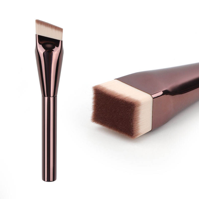 แปรงรองพื้น3มุม