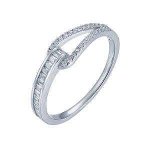 แหวนเงินแท้ 925 ประดับเพชร CZ ดีไซน์มินิมอล คุณภาพพรีเมียม สำหรับเป็นของขวัญ/หมั้น - Product Image 5