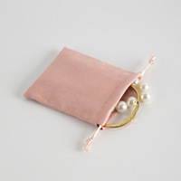 LOGO personnalisé rose violet noir petits bijoux pochette en velours sacs d'emballage cordon sac en daim pour cadeau cosmétiques