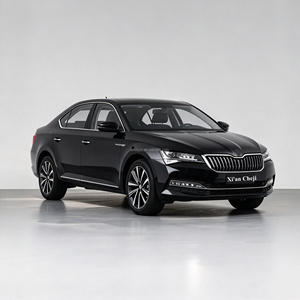 2025 Skoda <span class=keywords><strong>Superb</strong></span> TSI DSG Versione Premium Berlina di Medie Dimensioni Ricambi Auto Accessori Completi per il Mercato Europeo - Product Image 2