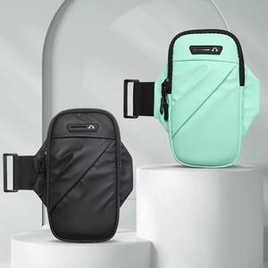 MHK32 Sports PU Cycling Running <b>Wrist</b> <b>Bag</b> Waterproof Zipper Closure Adjustable Mobile Phone <b>Bag</b> Earphone Hole Outdoor Travel - Product Image 6