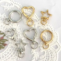 Porte-clés en alliage de zinc en forme de cœur, étoile ou rond, avec fermoirs mousquetons à ressort, pendentifs breloques faits main pour DIY, vente en gros