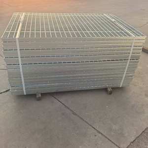 عتبة شبكية فولاذية مدعمة، مصنوعة بالتشكيل الكهربائي، قابلة للتركيب، لحمامات السباحة والممرات، معتمدة من NSF، شبكية فولاذية مرتفعة - Product Image 6