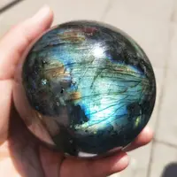Bola de esferas de piedra de cristal transparente, labradorita pulida, colorida y Natural