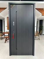 Porte de sécurité en métal haut de gamme avec serrure intelligente numérique, porte d'entrée extérieure moderne pour portails de bâtiments résidentiels