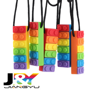 Set di Giocattoli da Masticare in Silicone a Forma di Mattoncini Arcobaleno per Aiuti Sensoriali Orale e Motrici per Bambini e Adulti - Product Image 1