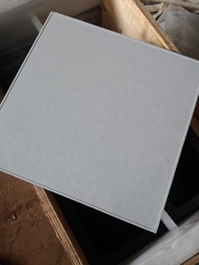 Tấm hỗ trợ thiêu kết chịu nhiệt độ cao than chì phủ Oxit yttri trắng cho các thành phần cốt lõi PLC - Product Image 4