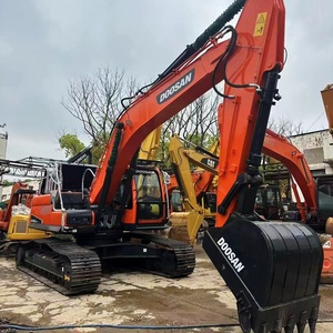Excavatrice hydraulique d'occasion DOOSAN DX300LC-9C de 30 tonnes, de pointe, pour le déchiquetage précis des zones inondées - Product Image 3