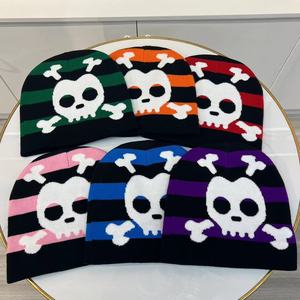 Tùy Chỉnh Halloween Phim Hoạt Hình Trang Phục Vui Slouchy Jacquard Cướp Biển Mùa Đông Đan Mũ Beanies Cung Kẻ Sọc Nhân Vật Halloween Hat - Product Image 3