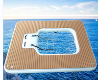 Quais flottants pour bateaux Plate-forme avec pare-chocs d'échelle en acier inoxydable dock de bateau équipement de jeu aquatique ride-ons gonflables