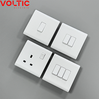 250V 13A 20A Royaume-Uni Prise Murale Électrique Style Moderne Couleurs Personnalisées 4 Gang 1/2 Way Interrupteurs Muraux pour Contrôle Alimentation