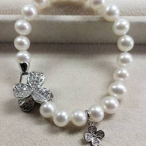 Bracelet en perles blanches à la mode, 8-9mm, perles presque rondes, sans noyau, design à boucle florale, haute qualité - Product Image 3