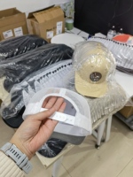 Gorra Trucker Personalizada al por Mayor con Logotipo, Malla Gris, 6 Paneles, Cierre a Presión, Parche de Cuero, Gorra Estructurada para Compras al por Mayor