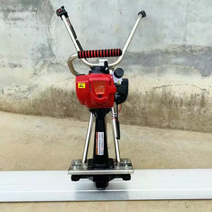 <span class=keywords><strong>Prix</strong></span> réduit pour un ensemble de deux machines vibrantes à béton, comprenant une <span class=keywords><strong>règle</strong></span> de nivellement pour béton et un vibrateur à béton de type sac à dos - Product Image 2