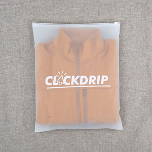 Heetverkopende bedrukte T-shirt verpakking, op maat gemaakte matglanzende ritssluitertas met logo, matglanzende ritssluitende plastic verpakkingszakken voor kleding - Product Image 3