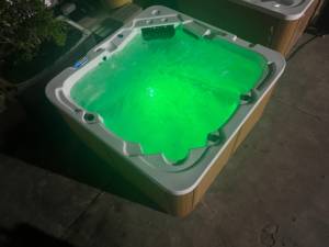 Jacuzzi Exterior para 3-4 Personas en Oferta, <span class=keywords><strong>Precio</strong></span> Económico, Gazebo de Jardín, Bañera de Hidromasaje de Acrílico de Lujo con Chorro de Agua - Product Image 5