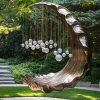 Sculpture contemporaine en acier inoxydable et en perles, grande statue en métal pour l'extérieur, pour place commerciale, jardin botanique