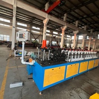 Machine de formage de rouleaux pour volets roulants personnalisés, machine de fabrication de portes enroulables en aluminium